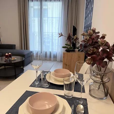 Apartment Boutique Above Karavan Street