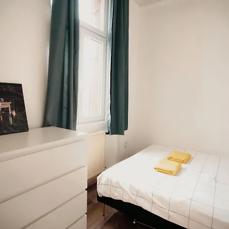 Boutique Above Karavan Street Будапешт