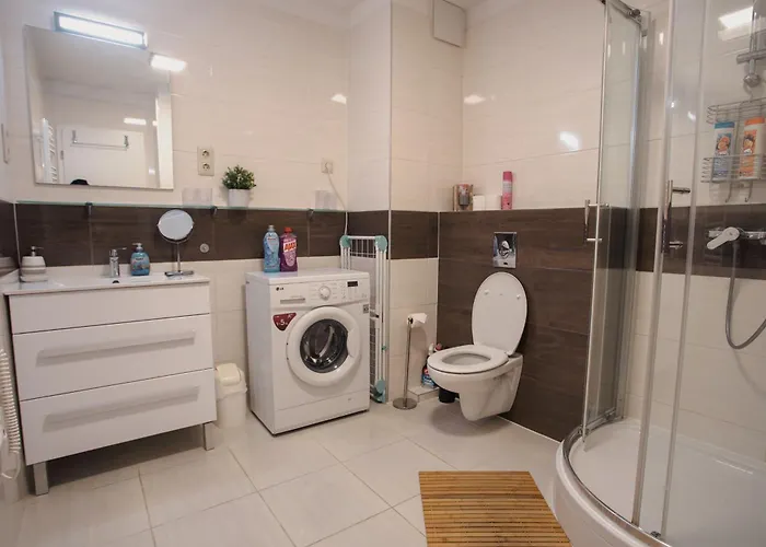 Boutique With Free Swimming Pool And Parking Budapeszt