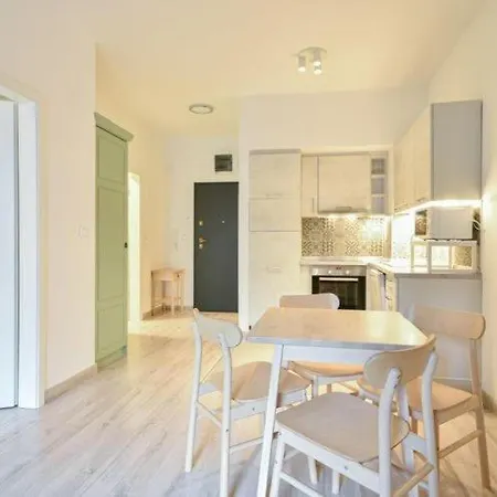 Boutique With Free Swimming Pool And Parking Budapest